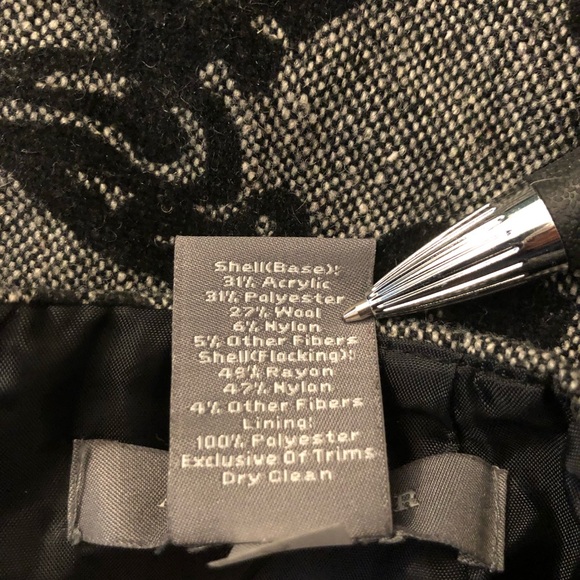 AnnTaylor Skirt - Picture 6 of 10